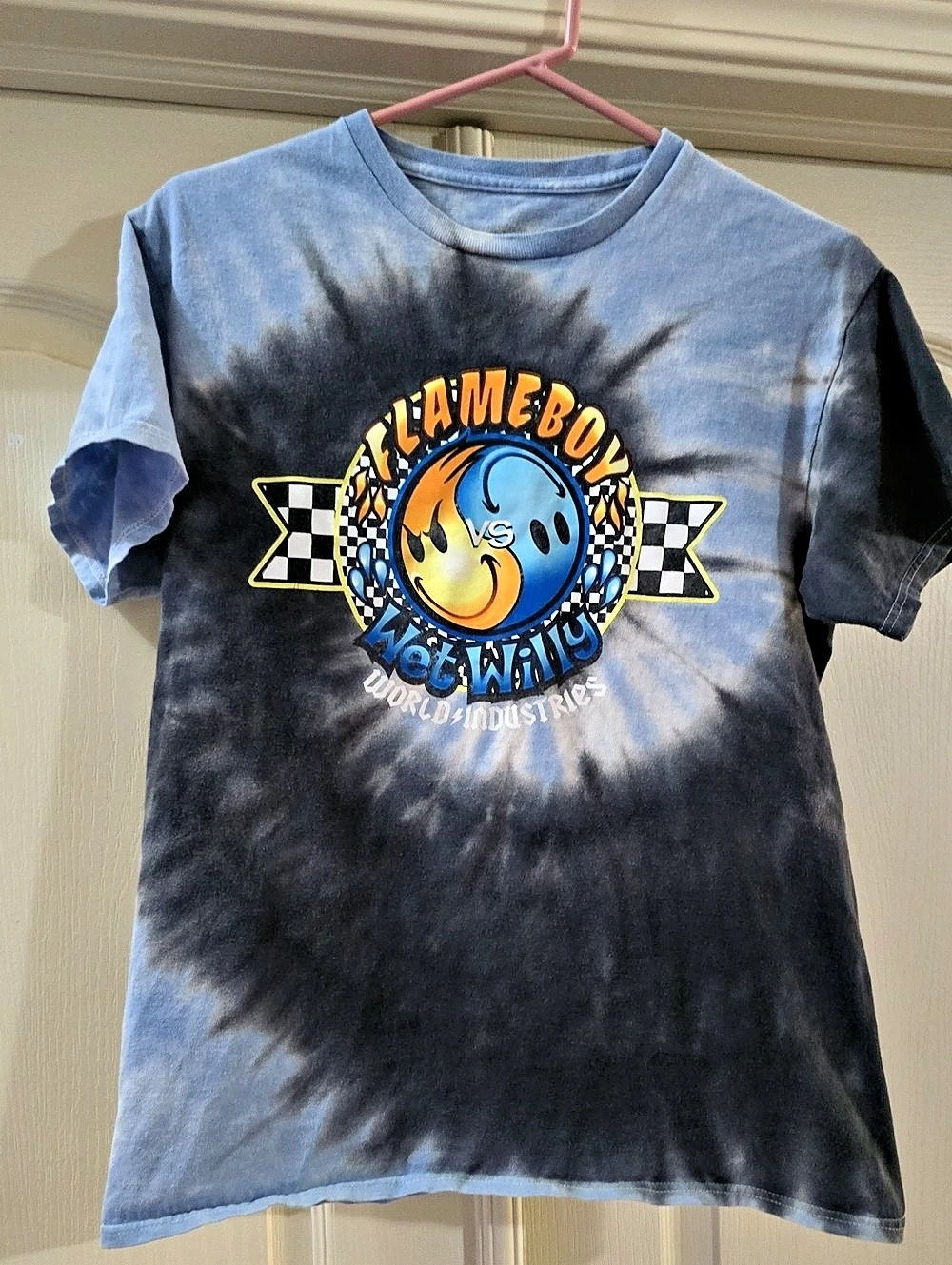 Liquid Blue Tie-Dye Graphic Tee Size Small
